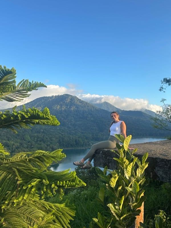 Lovina travel scene